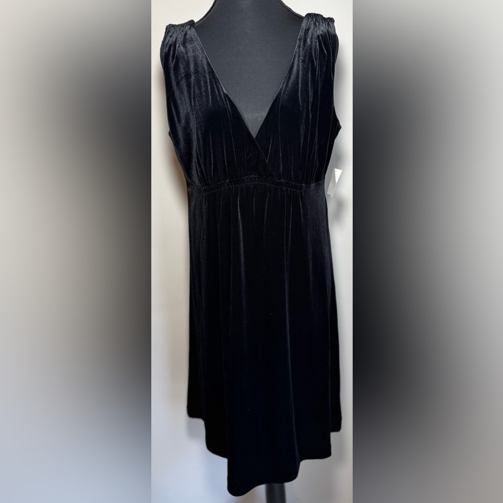Old Navy Black Velvet Sleeveless V-Neck Midi Dress Size Large